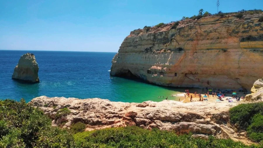 Praia do Carvalho Benagil Algarve